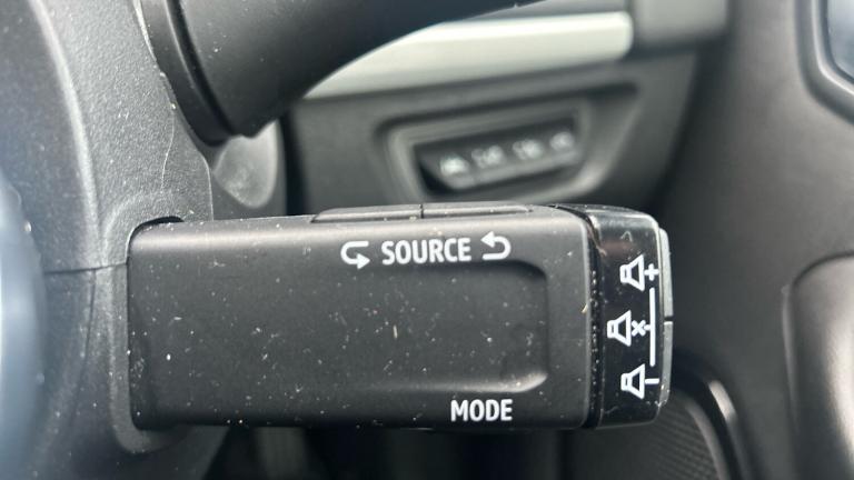 2021 Renault Zoe 100kW Riviera Limited Edn R135 50kWh RC 5dr Auto HATCHBACK ELECTRIC Automatic