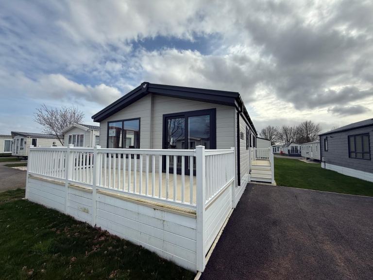 Static caravan / twin unit Brand new Willerby Boston lodge 40x20 2bed Resi spec