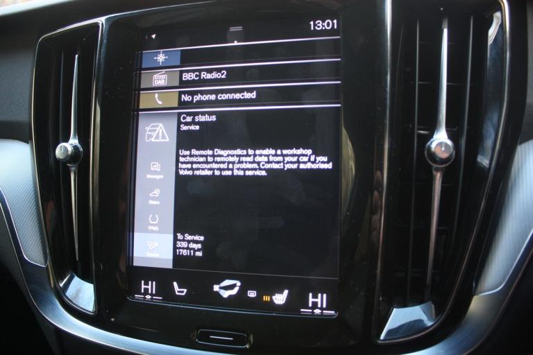 VOLVO V60 2.0 R-Design Plus D4 2019