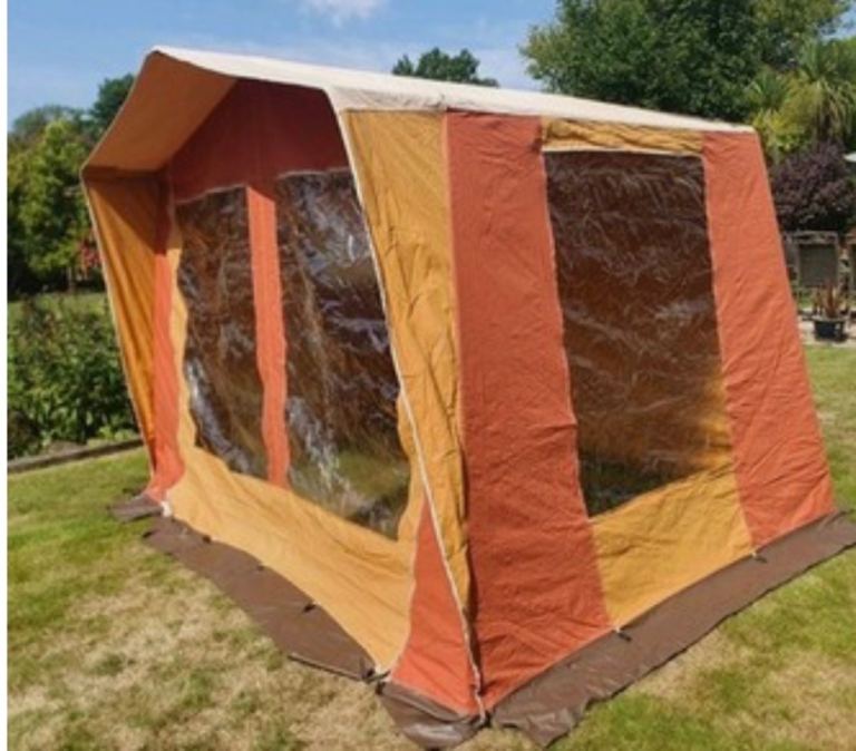 VW Drive away awning