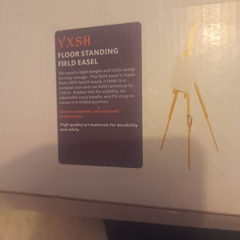 YXSH ART EASEL NEVER USED