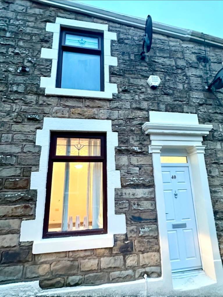 2 Bed Terraced House, Blackburn Street, BB1