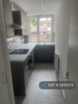 1 bedroom flat in Dalston Lane, London, E8 (1 bed) (#2999278)