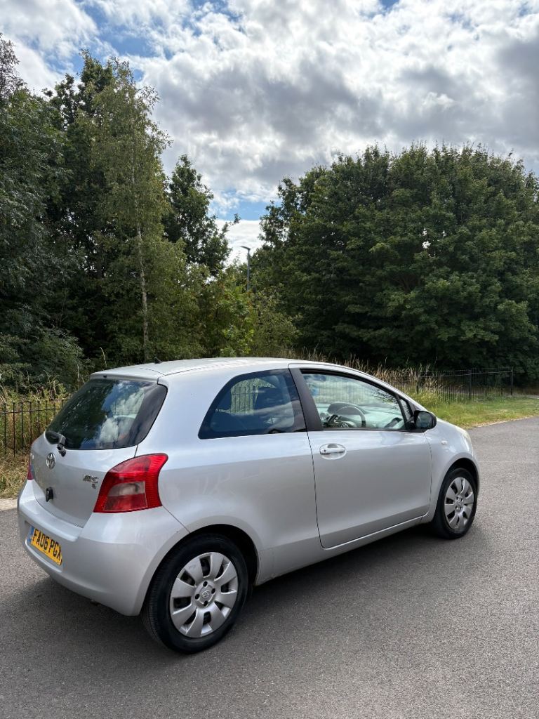 Toyota, YARIS, Hatchback, 2006, Manual, 996 (cc), 3 doors