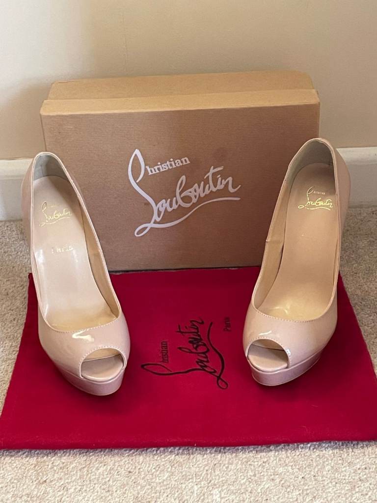 Christian Louboutin. NEW Lady Peep Hole 140 Nude Patent  Size 39 (UK6) OFFERS