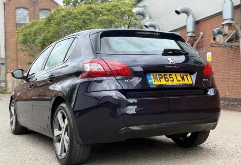 2016 Peugeot 308 1.2 PureTech 130 Allure 5dr HATCHBACK PETROL Manual