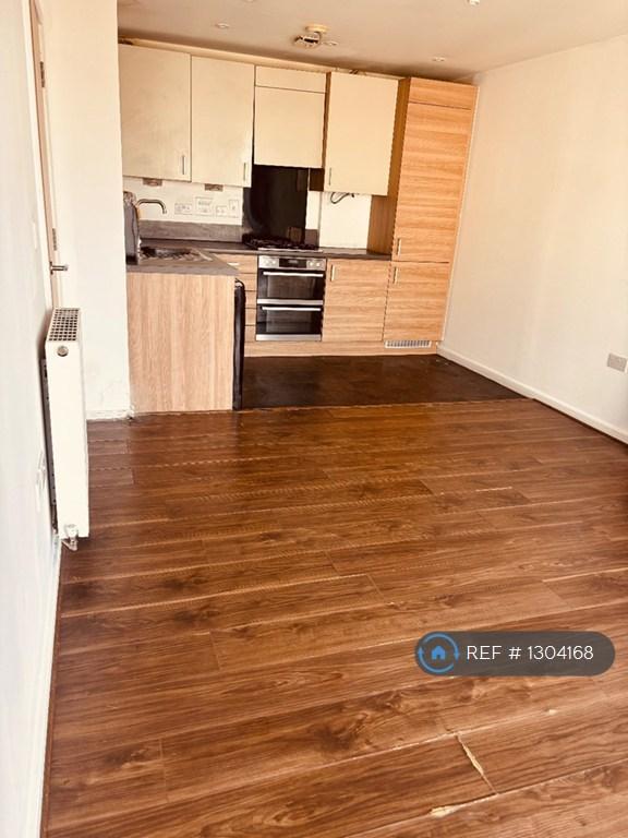 1 bedroom flat in Northfleet, Gravesend, DA11 (1 bed) (#1304168)