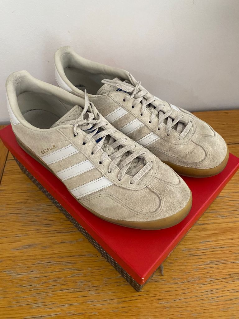Adidas Gazelle - Size 9