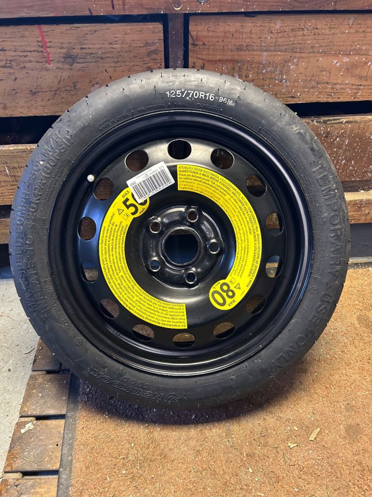 VW Golf Space saver spare wheel