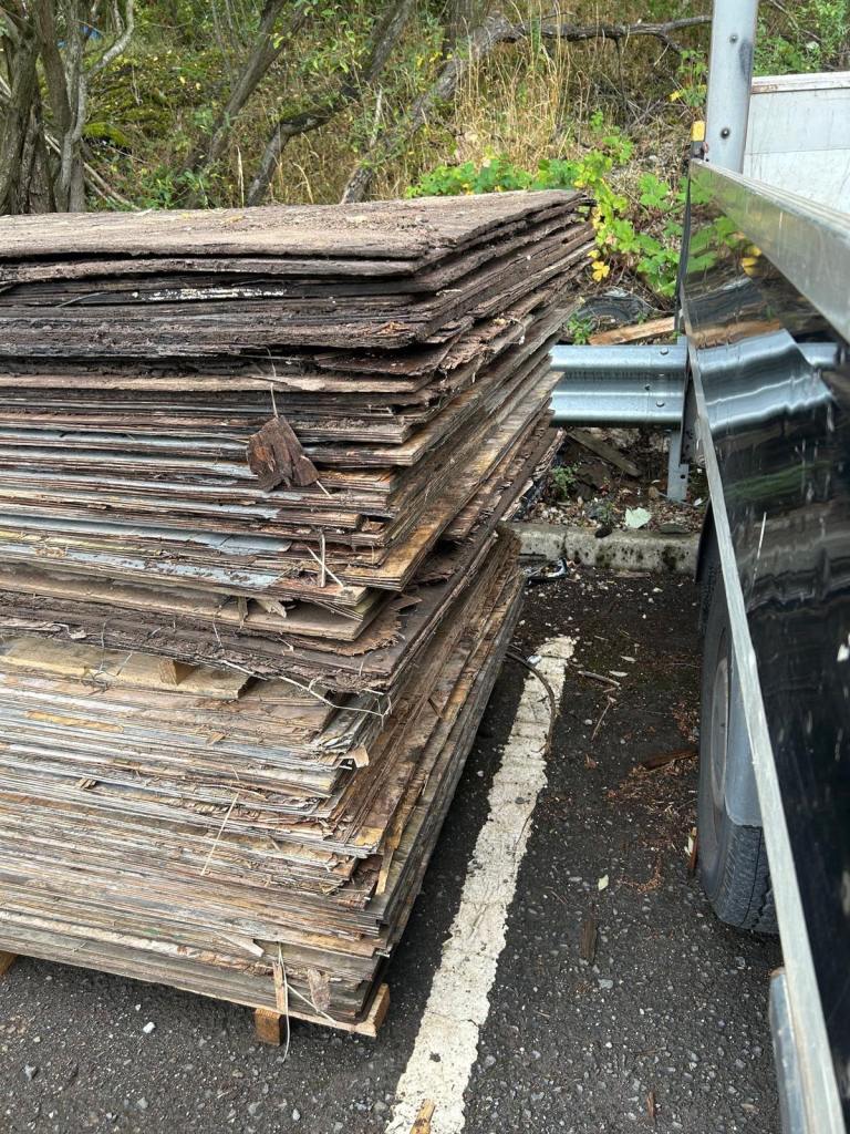 2500 x 1250 Exterior Plywood Sheets approx 50 Boards