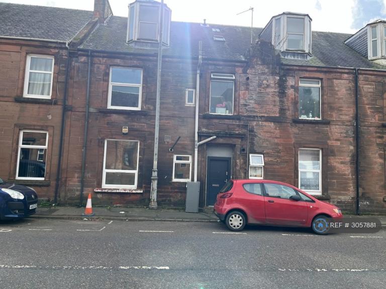 1 bedroom flat in Loudoun Road, Newmilns, KA16 (1 bed) (#3057881)