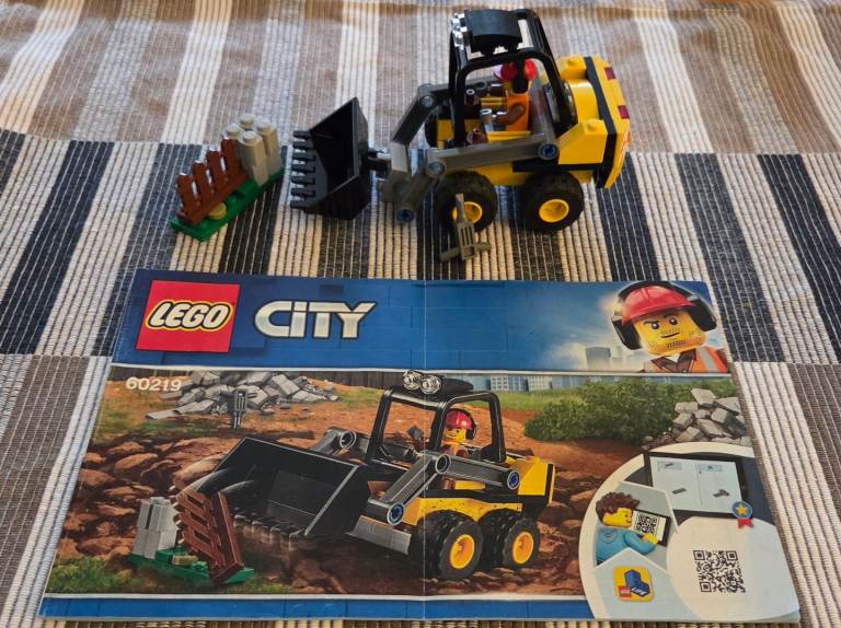 Lego 60219 City Construction Loader set
