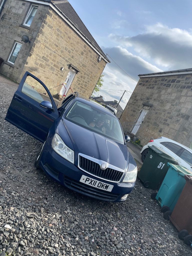 Skoda, OCTAVIA, Estate, 2011, Manual, 1598 (cc), 5 doors