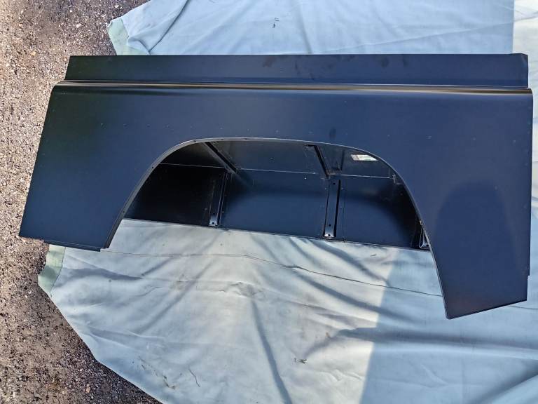 Genuine Land Rover Defender rear body side assembly 1987-2006 ALA 710090