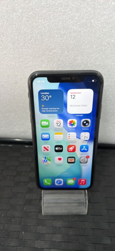 Apple iPhone 11 Black – Good Condition