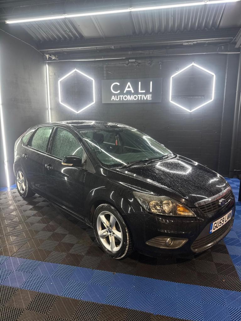 2009 Ford Focus 1.8 Zetec 5dr HATCHBACK PETROL Manual