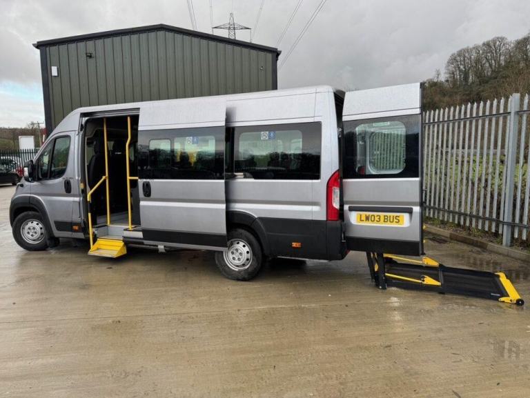 Peugeot Boxer Ex Demonstrator Minibus Lite (No D1) 2024 0L Manual