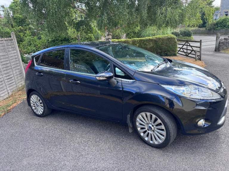 Ford fiesta 2010 titanium 1.6