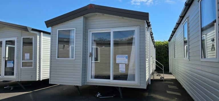 Atlas Debonair 38x12 3 bed 2023 Ex-demo caravan for sale offsite