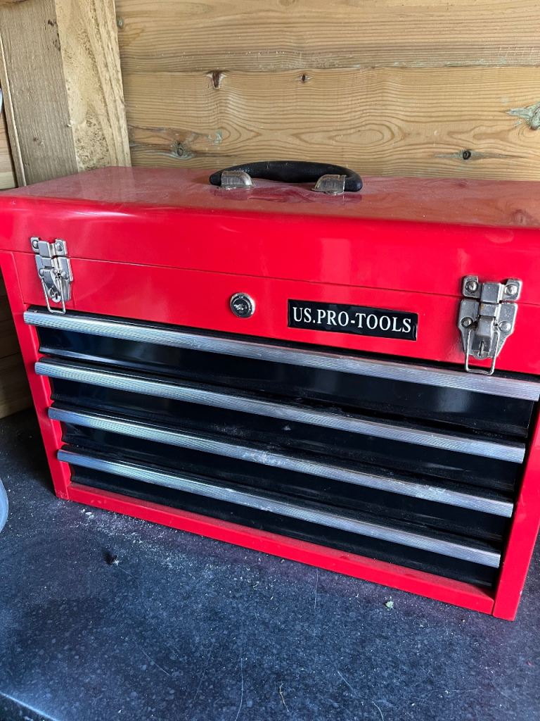 US.PRO-TOOLS Red Metal Tool Box with Drawers – Good Condition