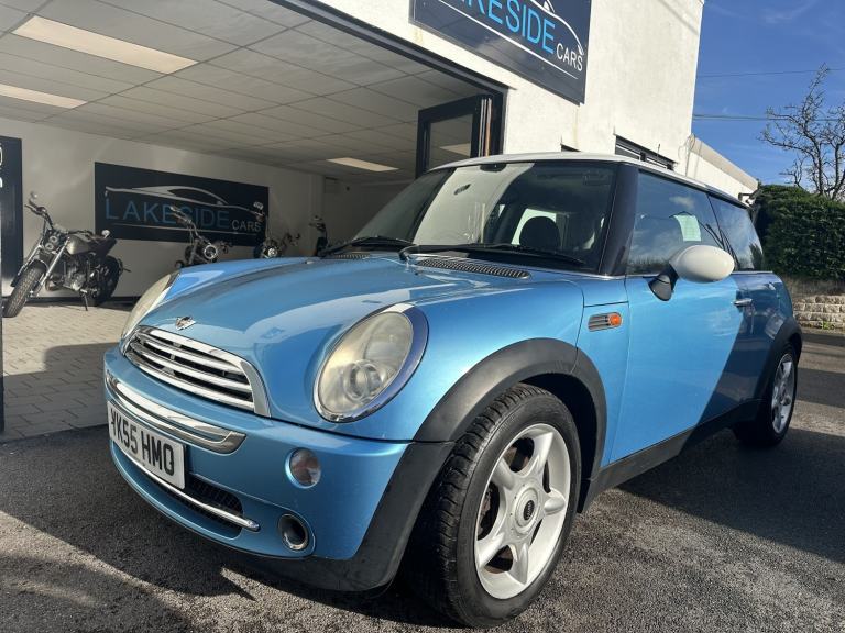 MINI HATCH 1.6 Cooper Hatch Blue Manual Petrol 2005