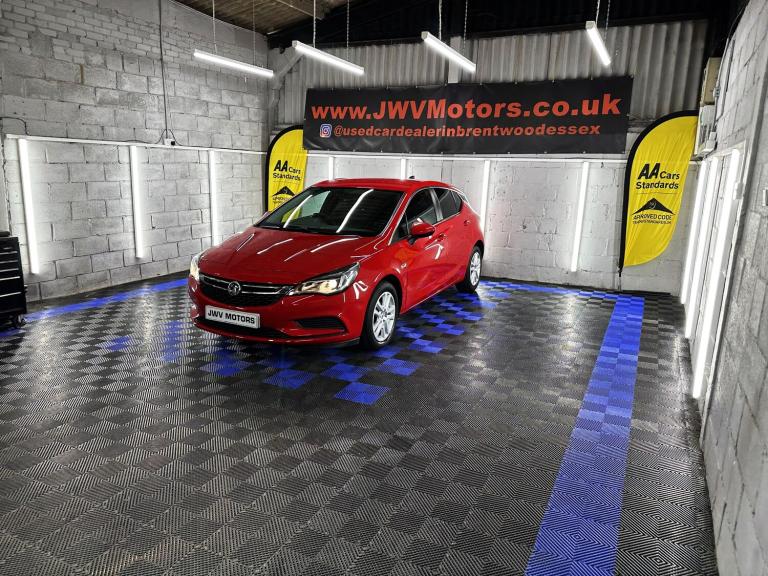 2016 Vauxhall Astra 1.0i Turbo ecoFLEX Tech Line Hatchback 5dr Petrol Manual