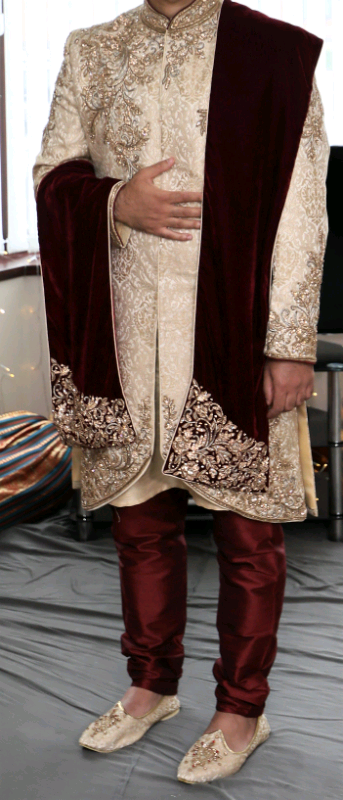 Sherwani Male Asian wedding suit. 40% off RRP