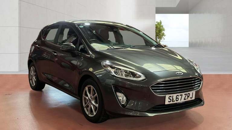 FINANCE AVAILABLE 2017 FORD FIESTA 1.0 T ECOBOOST ZETEC 12 MONTH MOT