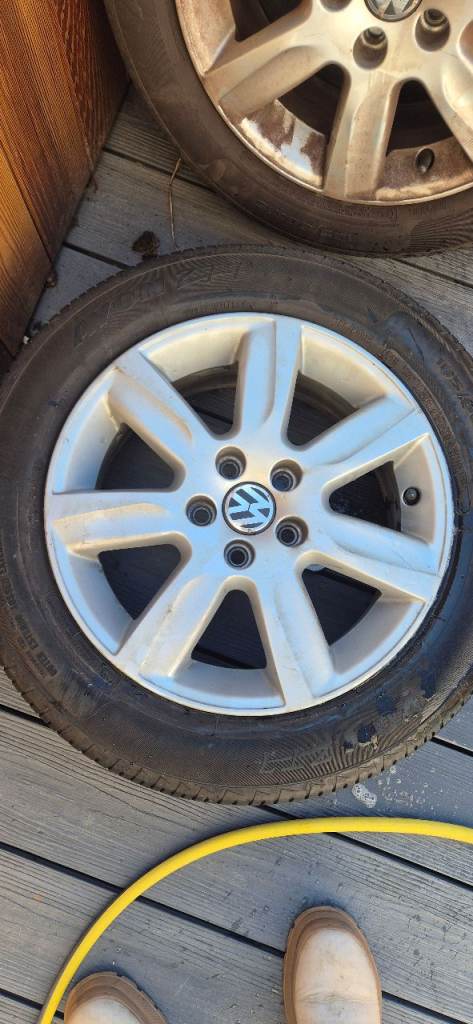 alloys with tyres