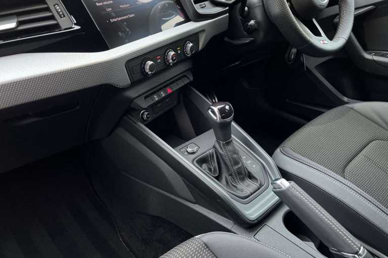  Audi A1 25 TFSI S Line 5dr S Tronic Hatchback Petrol Automatic