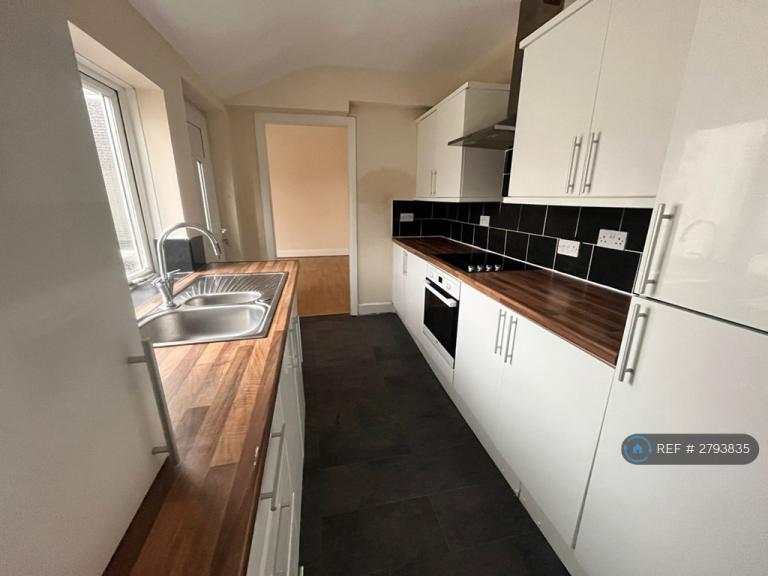 3 bedroom house in Eldon St, Sunderland, SR4 (3 bed) (#2793835)