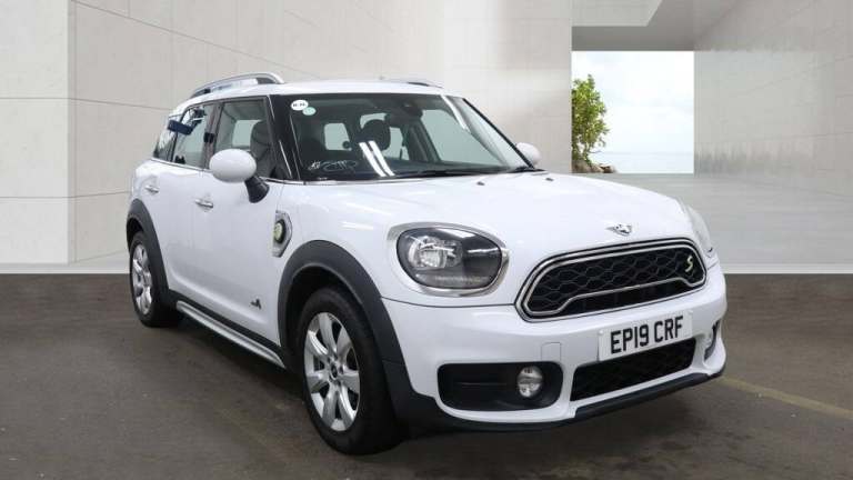2019 MINI Countryman 1.5 Cooper S E Classic ALL4 PHEV 5dr Auto ++ NAV / DAB / ULEZ ++ HATCHBACK P...