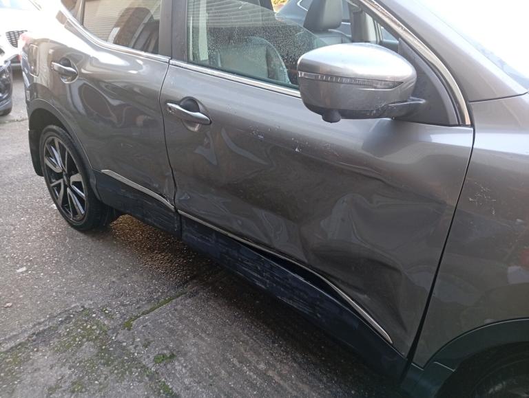 2016 Nissan Qashqai 1.2 DiG-T Tekna [Non-Panoramic] 5dr HATCHBACK Petrol Manual