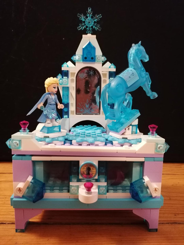Lego Disney Frozen 2, Elsa’s Jewelry Box Creation (set 41168)