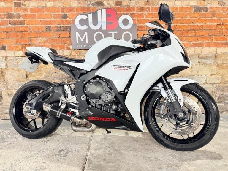 HONDA CBR1000RR FIREBLADE RR-E 2015 65