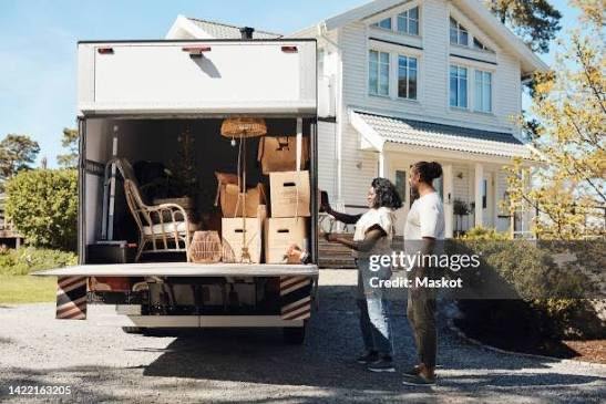 Man & Van house movers moving van house clearance furniture removals Luton van hire