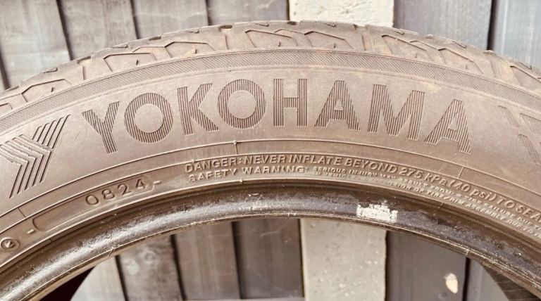 Yokohama 215/55 R18 Tyre, Secondhand, 4mm Tread
