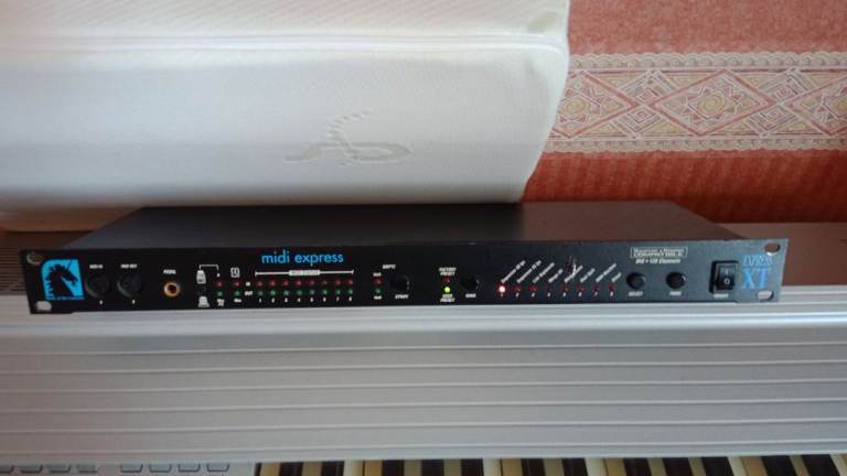 Mark of the Unicorn Express XT midi interface controller 