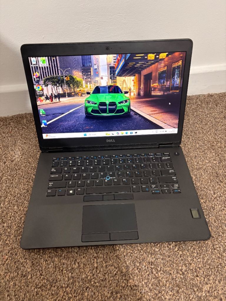 Laptop Dell Intel i7 with 16GB RAM