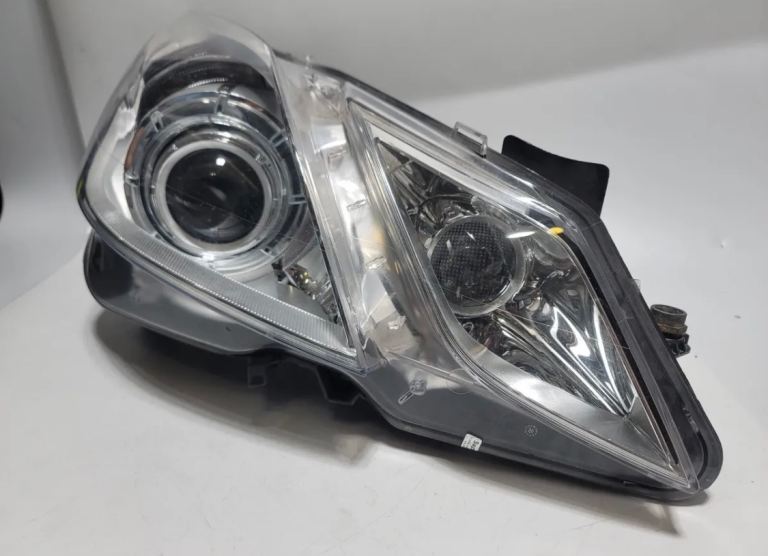 Headlight Mercedes 207 Complete Right