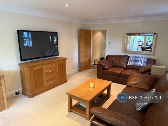 3 bedroom flat in Cambridge Road, Southport, PR9 (3 bed) (#2677258)