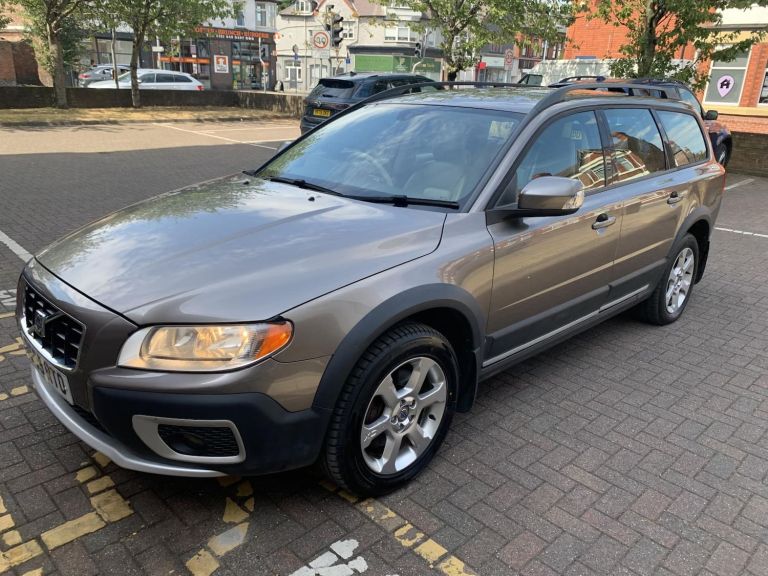 2009 Volvo XC70 2.4 D5 SE Estate 5dr Diesel Geartronic AWD Euro 4 (185 ps) Estate Diesel Automatic