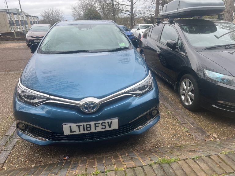 Toyota AURIS *EXCELLENT CONDITION*