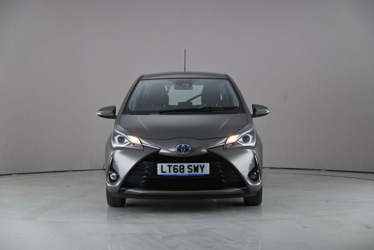 2018 Toyota Yaris 1.5 VVT-h Icon Tech E-CVT Euro 6 (s/s) 5dr Hatchback Hybrid Automatic