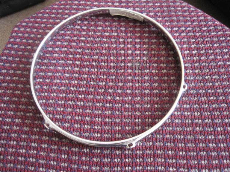  !!RARE FIND!! VINTAGE 1960s LUDWIG 12 inch 6 LUG DRUM HOOP VGC
