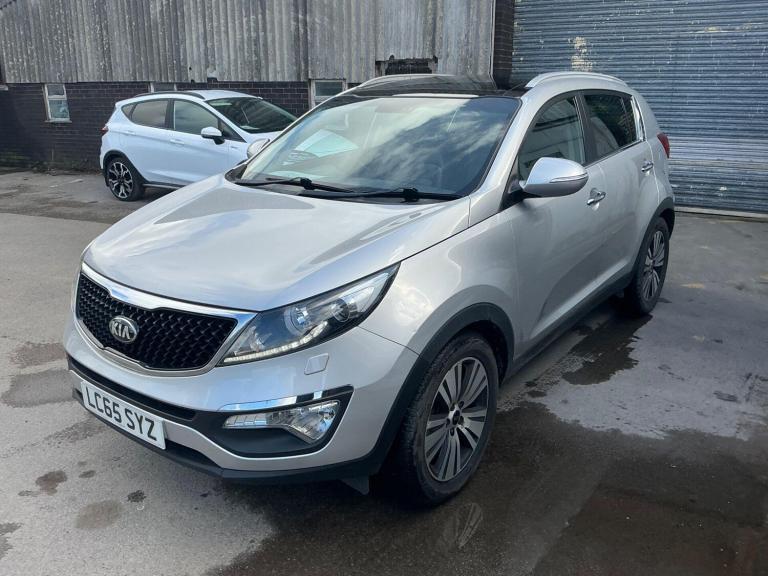 2015 Kia Sportage 1.7 CRDi ISG 3 5dr [Sat Nav] ESTATE DIESEL Manual