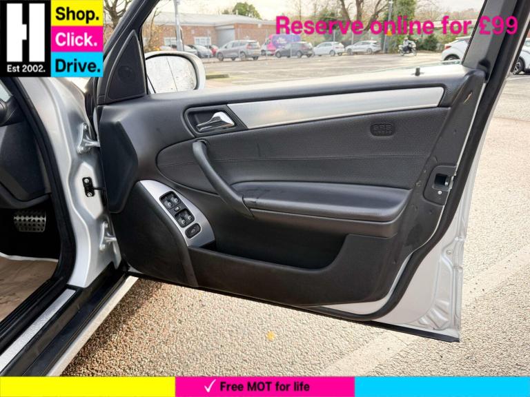 2006 Mercedes-Benz C Class 1.8 C180 Kompressor Avantgarde SE Saloon 4dr Petrol Automatic (193 g/k...