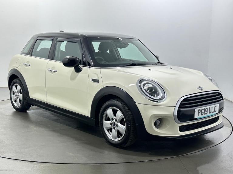 2019 MINI Hatch 1.5 Cooper Classic II 5dr HATCHBACK PETROL Manual