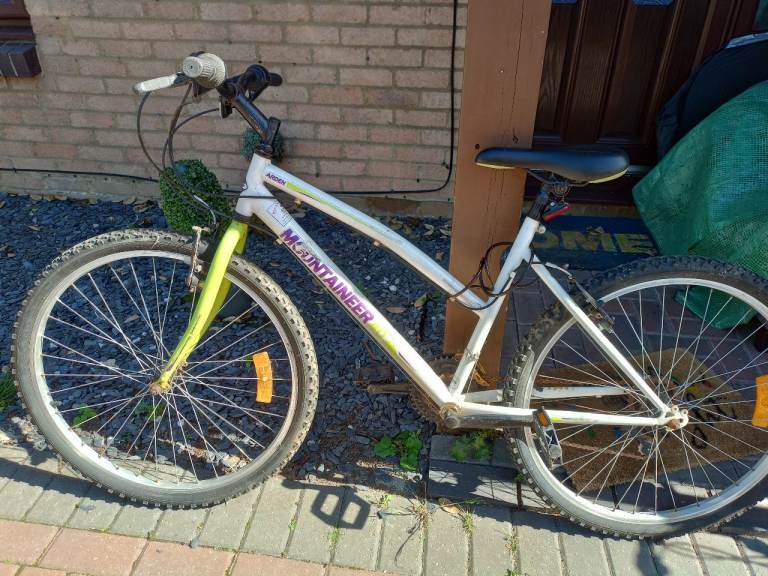 MOUNTAINEER 40  BIKE