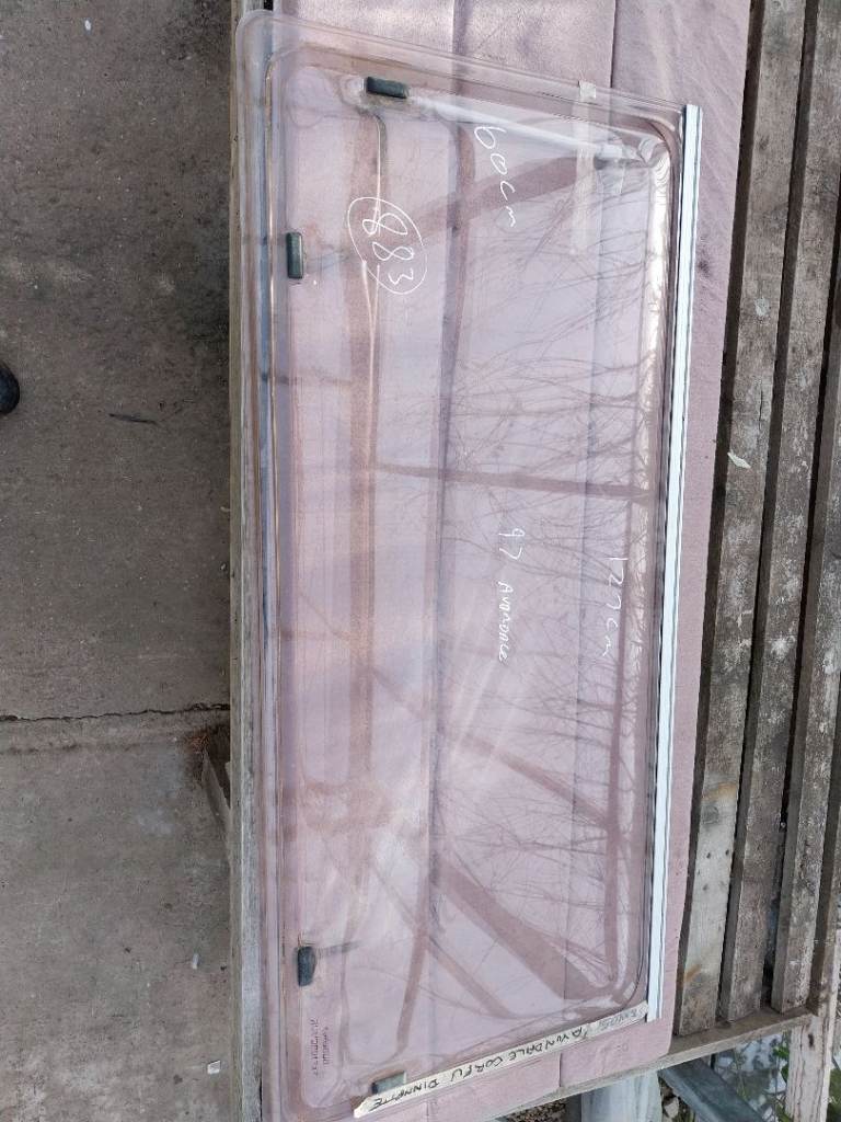97 avondale caravan side window 127 x 60cm